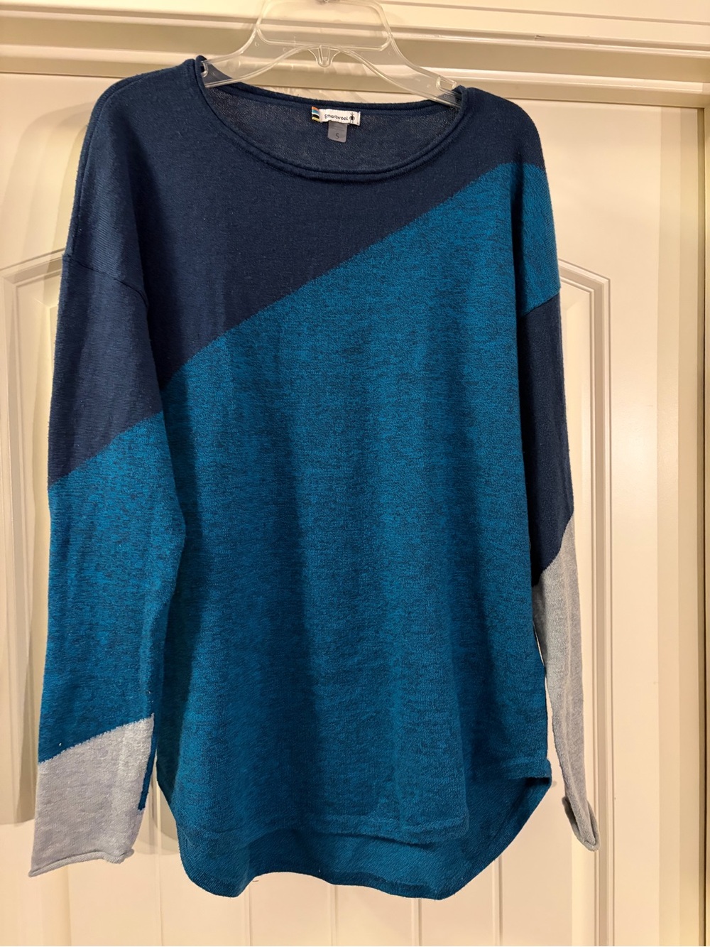 Smartwool Women’s Teal, Navy & Light Gray Colorblock Crewneck Sweater